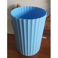 Vaso canelado azul